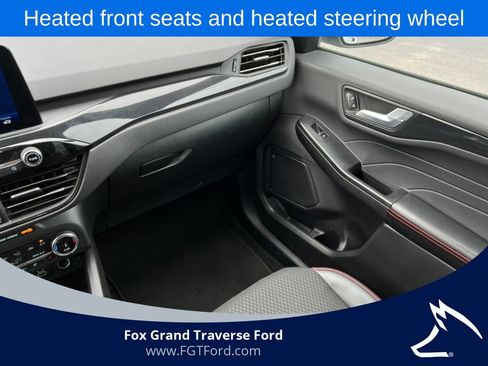 Used 2025 Ford Escape ST-Line Select AWD/4WD image 29