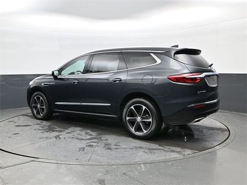 Certified 2020 Buick Enclave Essence w/ LPO, Touring Package image 7