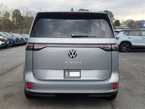 New 2025 Volkswagen ID. Buzz Pro S image 6