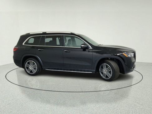 Certified 2026 Mercedes-Benz GLS 450 4MATIC image 6
