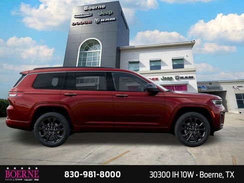 New 2026 Jeep Grand Cherokee L Limited AWD/4WD image 21