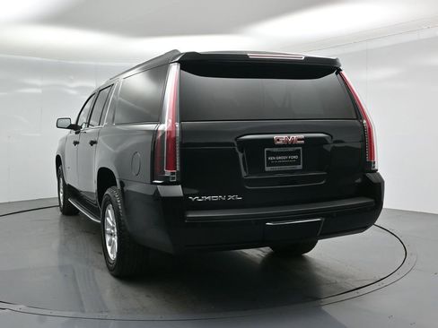 Used 2019 GMC Yukon XL SLT w/ Open Road Package image 26