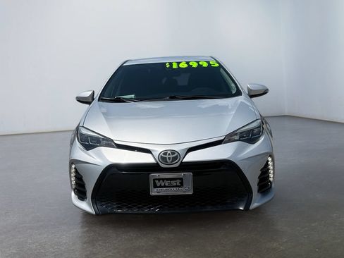 Used 2017 Toyota Corolla SE w/ Carpet Mat Package (TMS) FWD image 8