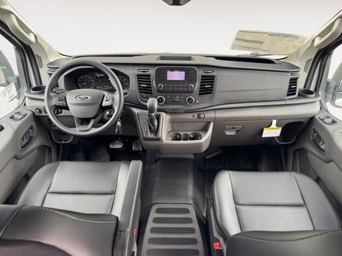 Used 2024 Ford Transit 250 Low Roof RWD image 10