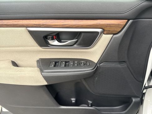 Used 2018 Honda CR-V EX image 15