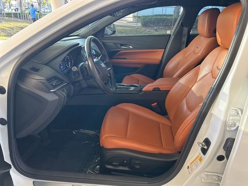 Used 2024 Cadillac CT4 Premium Luxury w/ Climate Package image 5