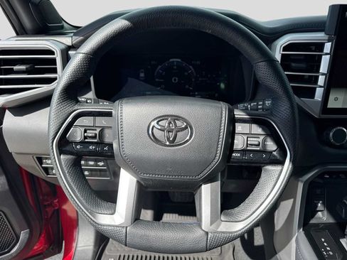 Used 2023 Toyota Sequoia Platinum AWD/4WD image 25