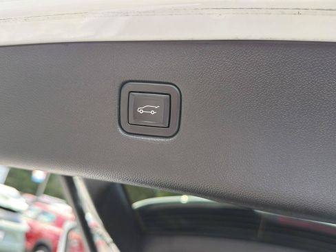 Certified 2022 Chevrolet Blazer LT FWD image 34