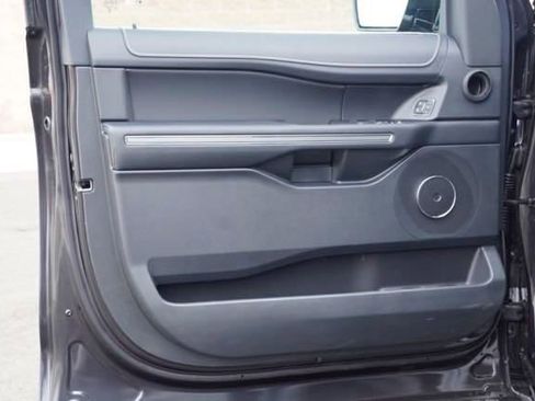 New 2024 Ford Expedition XLT image 25