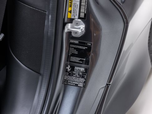Certified 2022 Ferrari F8 Tributo RWD image 59