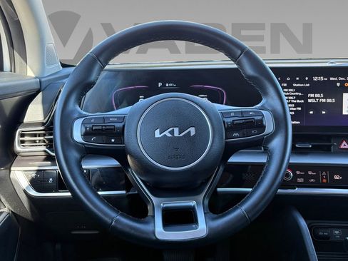 Used 2024 Kia Sportage EX image 10