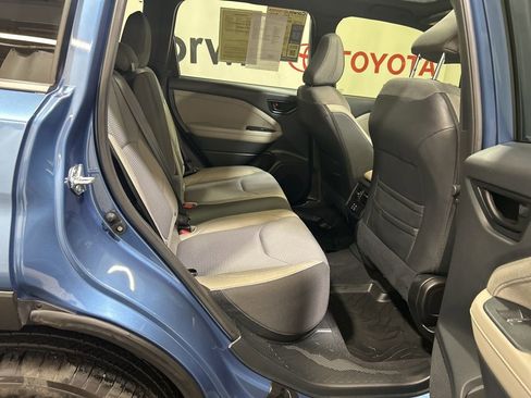 Used 2025 Subaru Forester Premium w/ Convenience Package #1 image 16
