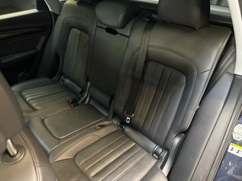 Used 2018 Audi Q5 2.0T Premium Plus AWD/4WD image 23