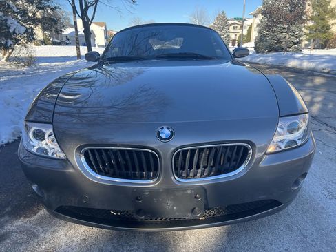 Used 2003 BMW Z4 2.5i image 3