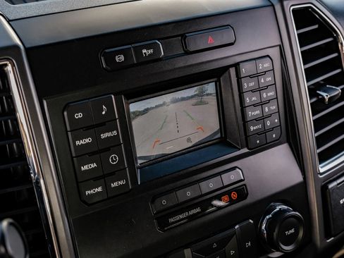 Used 2018 Ford F250 XLT AWD/4WD image 22