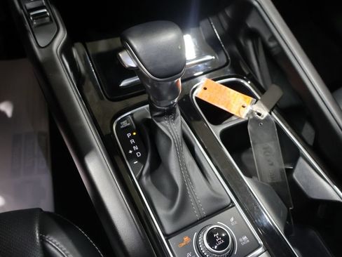 Used 2025 Kia Telluride S AWD/4WD image 37
