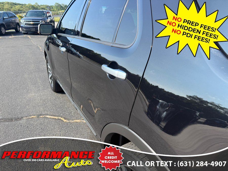 Used 2017 Ford Explorer Platinum AWD/4WD image 18