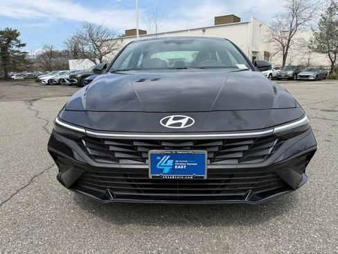 New 2026 Hyundai Elantra Sport image 2