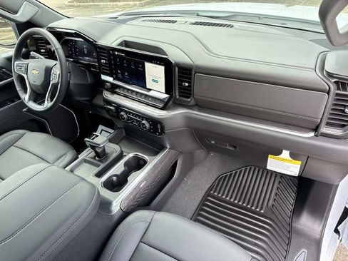 New 2026 Chevrolet Silverado 1500 LTZ AWD/4WD image 15