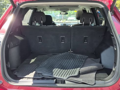 Used 2018 Chevrolet Equinox LT w/ Sun & Infotainment Package AWD/4WD image 21