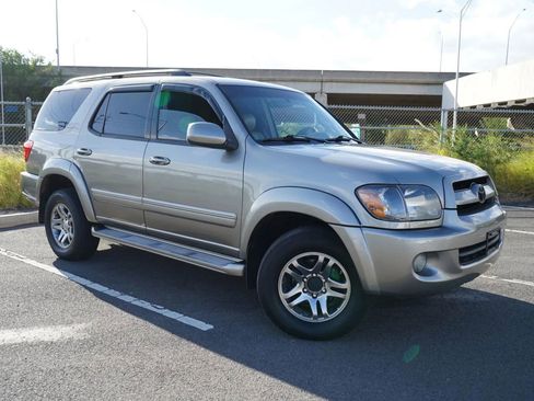 Used 2007 Toyota Sequoia SR5 image 5