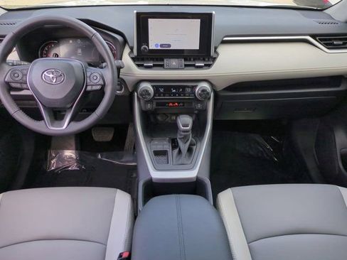 Used 2025 Toyota RAV4 XLE Premium image 14