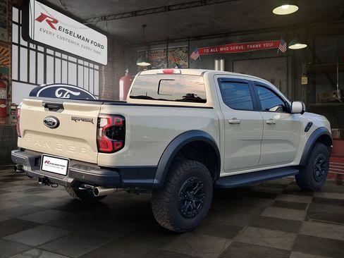 Used 2025 Ford Ranger Raptor AWD/4WD image 6