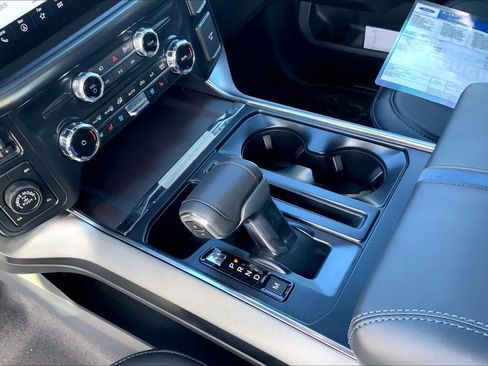 New 2025 Ford F150 Platinum w/ FX4 Off-Road Package image 5