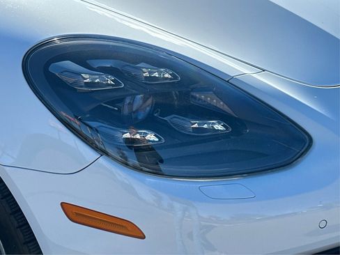 Used 2019 Porsche Panamera 4S AWD/4WD image 24
