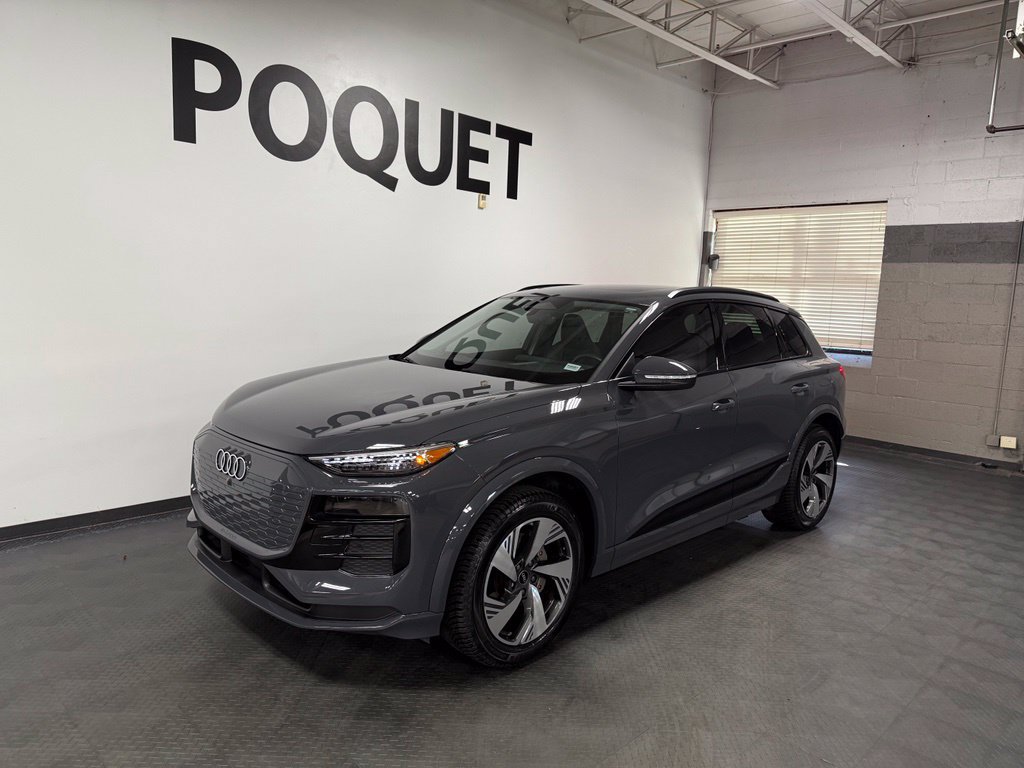 Used 2025 Audi Q6 e-tron Premium Plus w/ Premium Plus AWD/4WD image 2