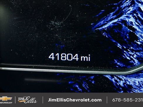 Used 2024 GMC Sierra 2500 AT4 w/ Technology Package image 9