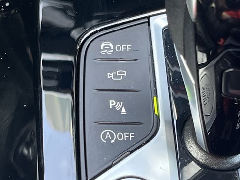 Used 2024 BMW X3 sDrive30i w/ Premium Package RWD image 14