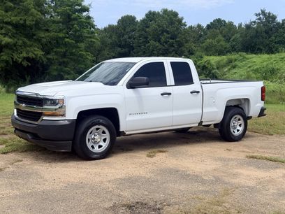 Used 2017 Chevrolet Silverado 1500 W/T w/ Trailering Package