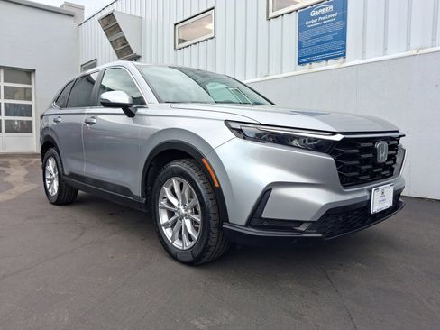 Used 2023 Honda CR-V EX-L image 7