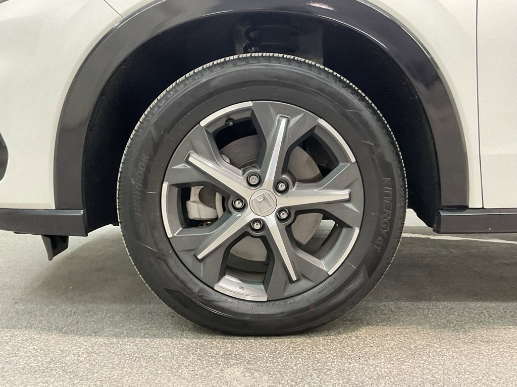 Used 2024 Honda HR-V EX-L image 30