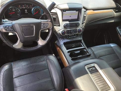 Used 2019 GMC Yukon Denali w/ Denali Ultimate Package RWD image 18