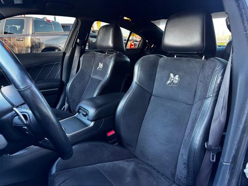 Used 2017 Dodge Charger R/T Scat Pack RWD image 14