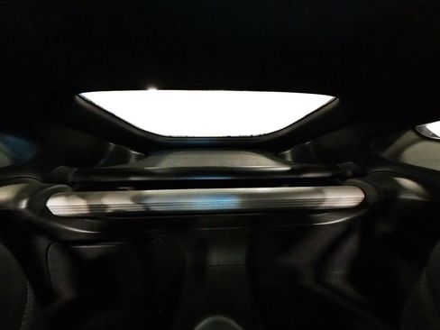 Used 2020 Nissan 370Z Touring Sport image 39