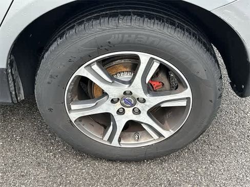 Used 2013 Volvo XC60 T6 image 5