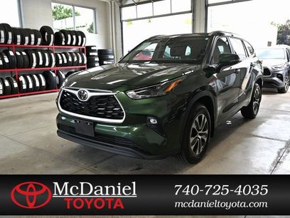 Used 2023 Toyota Highlander XLE