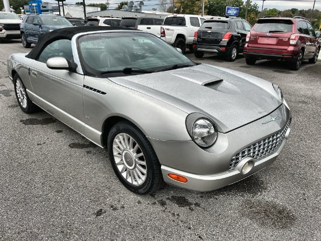 Used 2004 Ford Thunderbird RWD image 11