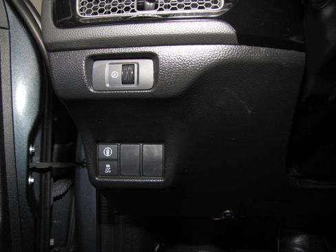 Certified 2022 Honda Civic EX-L image 9