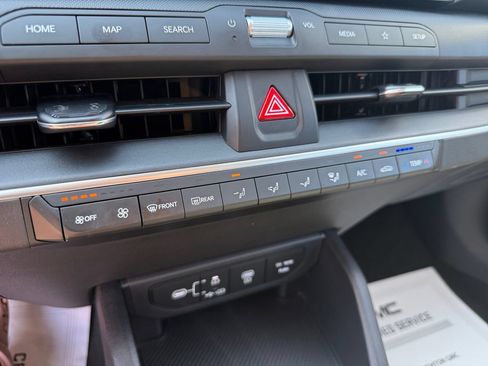 Used 2025 Kia K4 FWD image 30