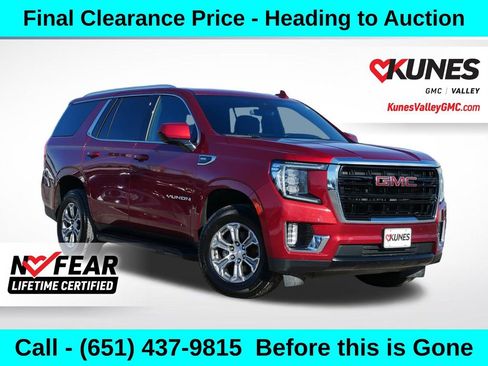 Used 2023 GMC Yukon SLE AWD/4WD image 1