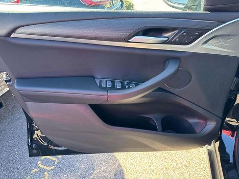 Used 2024 BMW X3 sDrive30i image 19