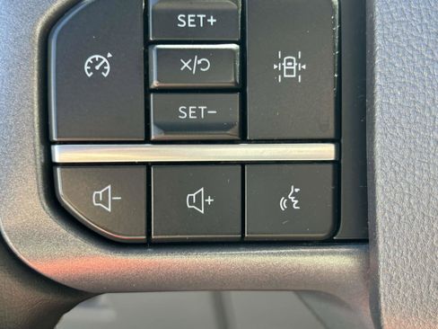 Used 2025 Ford F150 XLT w/ Equipment Group 301A Standard AWD/4WD image 19