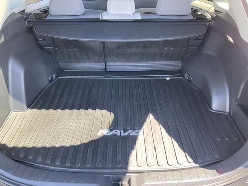 Used 2023 Toyota RAV4 XLE w/ Convenience Package AWD/4WD image 42