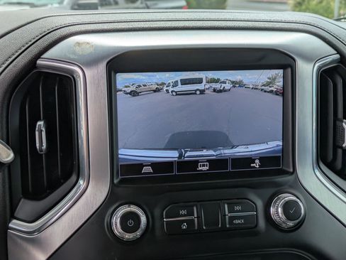 Used 2021 GMC Sierra 1500 SLT w/ SLT Convenience Package AWD/4WD image 24