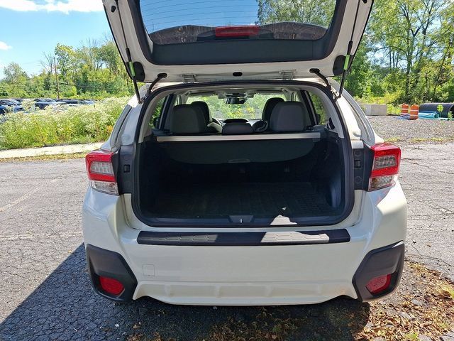 Certified 2022 Subaru Crosstrek 2.5i Sport w/ Moonroof Package AWD/4WD image 42