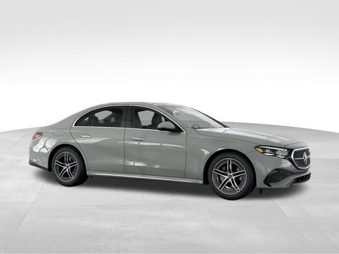 New 2026 Mercedes-Benz E 350 4MATIC Sedan image 13